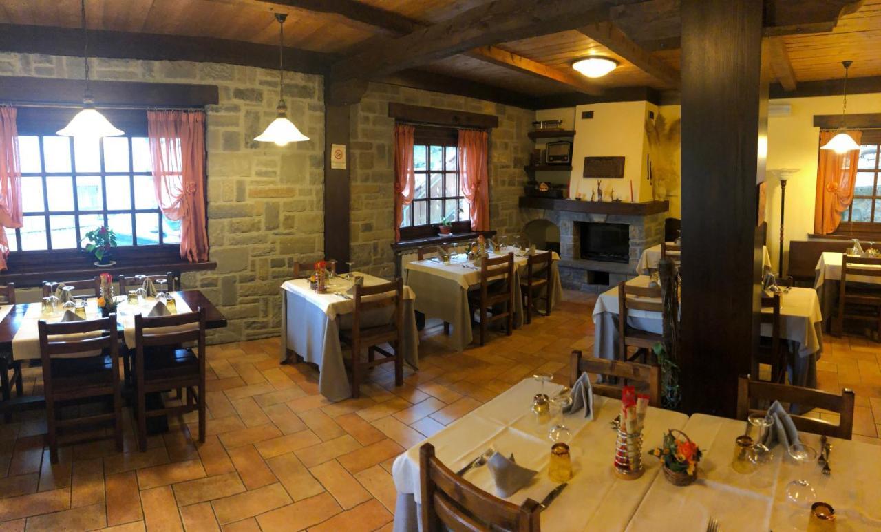 Albergo Bertocchi Collagna Exterior foto